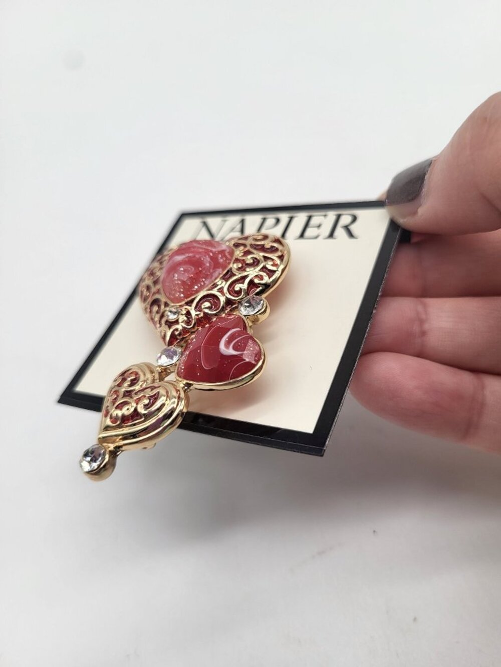 Napier Triple Heart Brooch Pin Red Stones Valentines Love Gold Tone - Picture 3 of 6